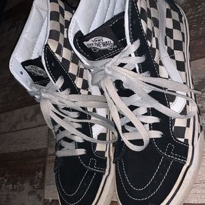 high top checkerboard vans